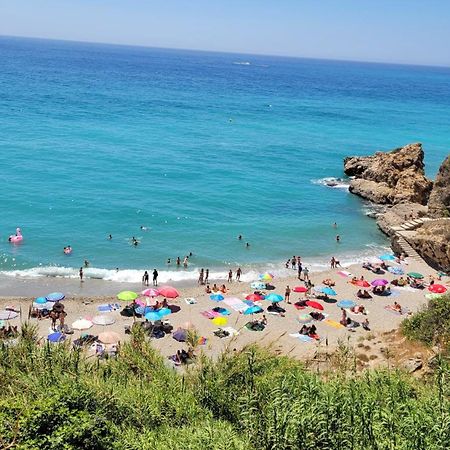 Apartamento Sol De Carabeo Nerja Kültér fotó